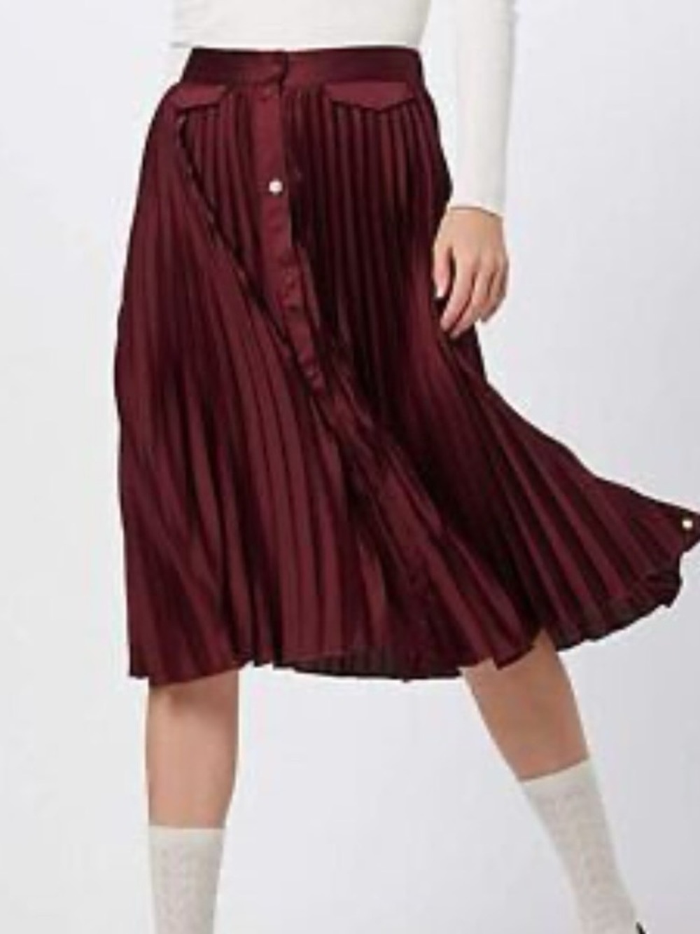Scotch & Soda Pleated Button-Front Midi Skirt in Burgundy - Picture 4 of 7
